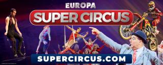 Europa Super Circus Circus Performers Entertaining an audience Europa Super Circus Circus Performers Entertaining an audience